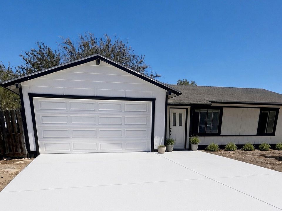 1st image of 40754 179th St E