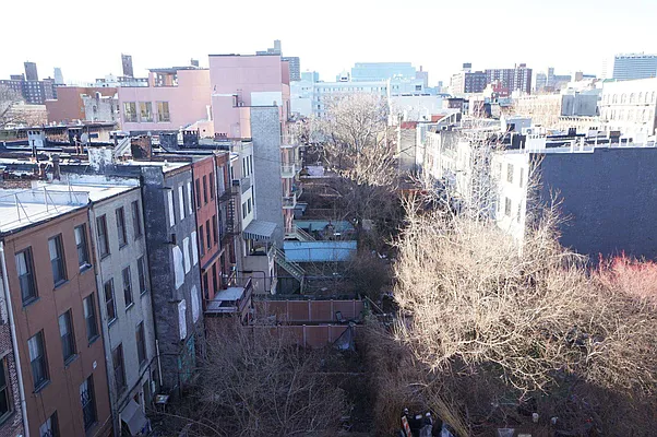 Rented by Keller Williams NYC | media 31