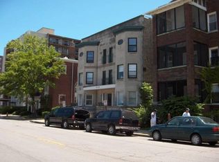 618 Clark St #3, Evanston, IL 60201