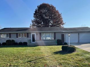 463 E Gloucester Dr, Saginaw, MI