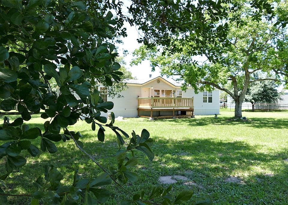 1st image of 731 Bob White Ln