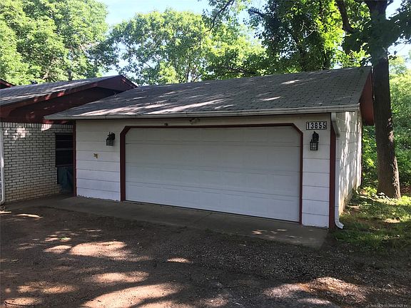 4th image of 13855 E Crestview Dr