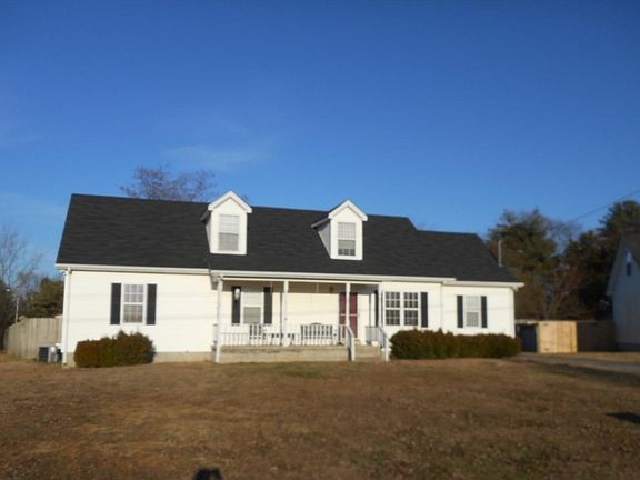 2nd image of 2021 Holbeach Dr