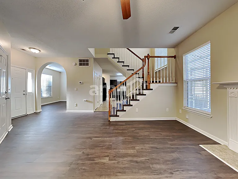 5411 Greggs Landing Dr — Photo 4