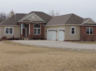 22660 N 950 East Rd, Carlock, IL 61725