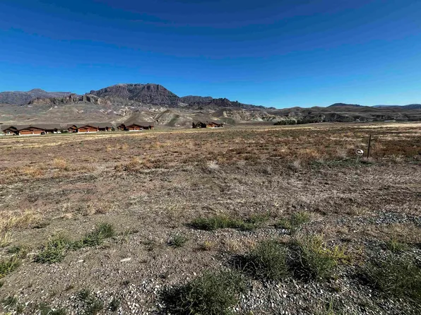 47 Stillwater Dr #126, Cody, WY 82414