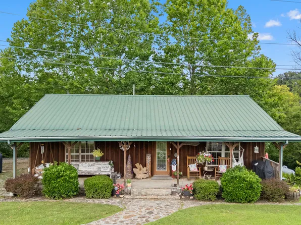 95 Joseph Proctor Memorial Byp, Irvine, KY 40336