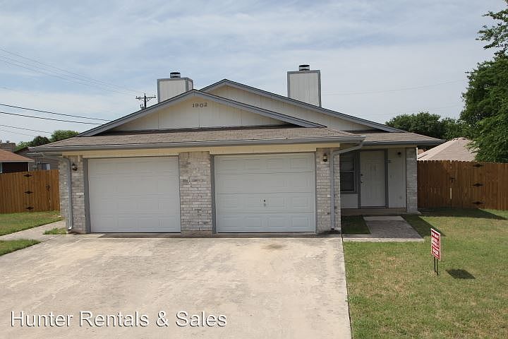 1st image of 1902-A Sagebrush Dr
