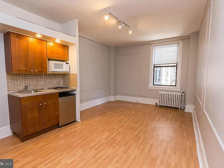 1324 Locust St #530 — Photo 22