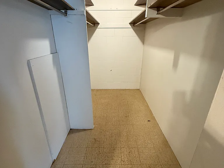 1409 F St #77 — Photo 11