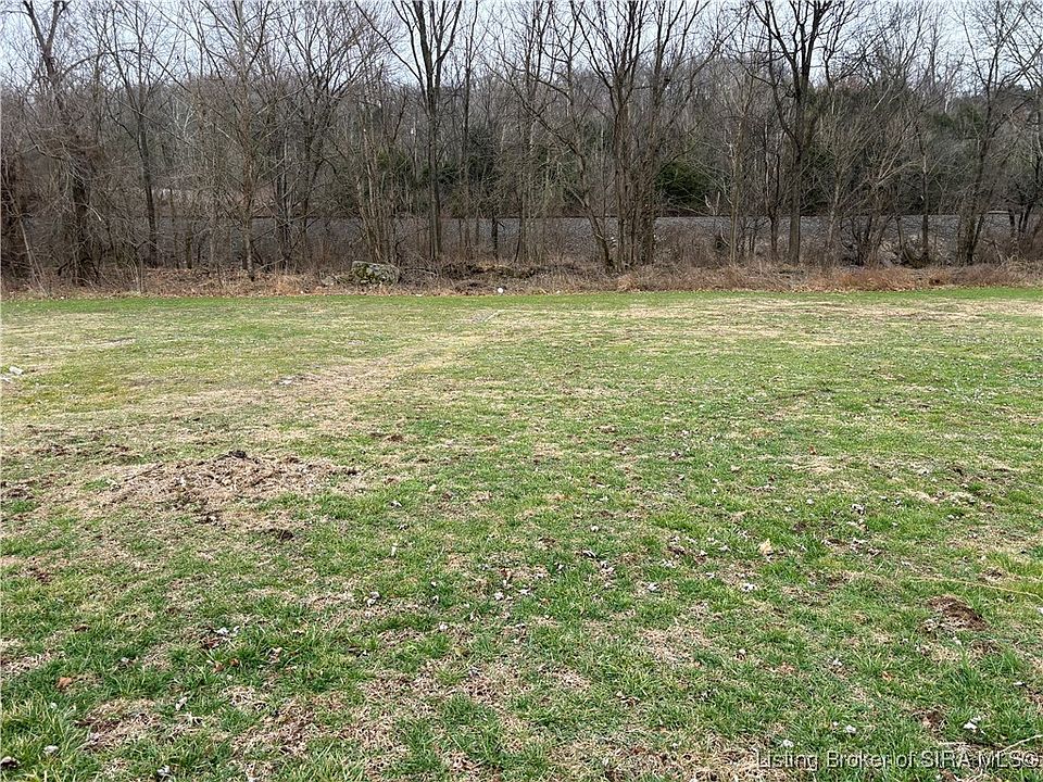 2nd image of 275 E Pleasant Avenue