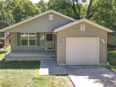 754 Peck Rd, Tallmadge, OH, 44278