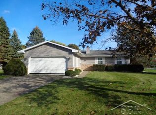 2644 Granada Ln, Saginaw, MI