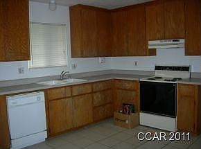 4th image of 4084 Lakeview Dr