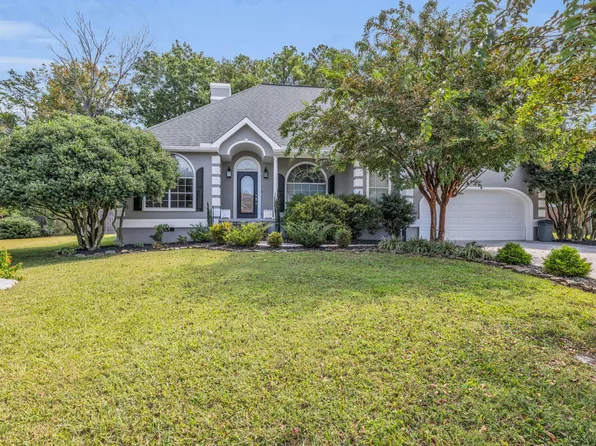 1302 Brookgreen Ln, Ooltewah, TN 37363