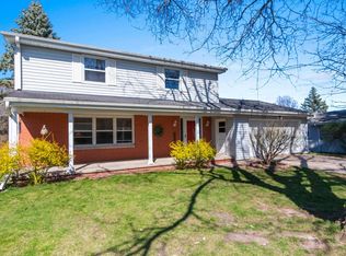 337 Custer Ct, Green Bay, WI 54301
