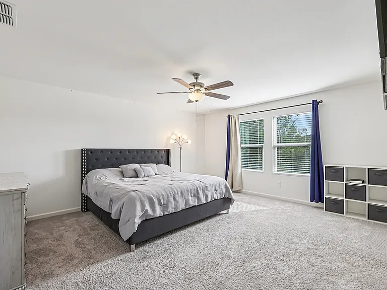 415 Knightsbridge Ln — Photo 9