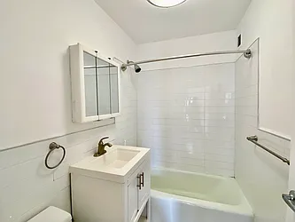 Rented by Bruma Realty LLC