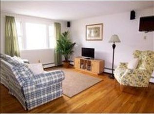 11 Townsend Ave, Salem, NH 03079