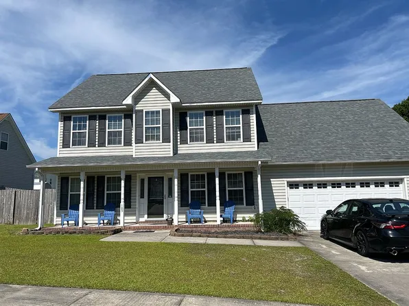105 Leana Ln, Havelock, NC 28532