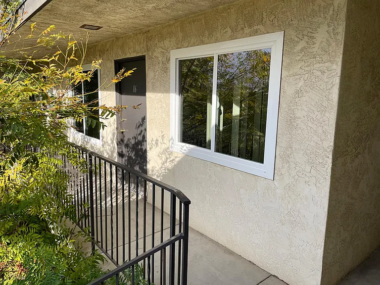 334 G St #16 — Photo 4