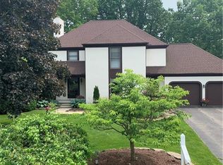 3469 Partridge Park Dr, Poland, OH