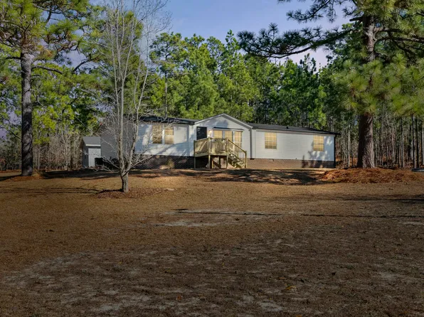 506 Pinewood Trl, Sanford, NC 27332