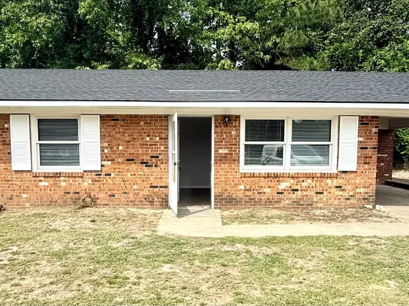 4730 Rosehill Rd, Fayetteville, NC 28311