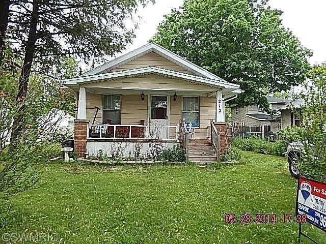 1st image of 212 Surby Ave