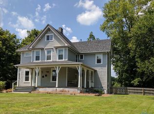 1046 Holgate Ave, Defiance, OH 43512