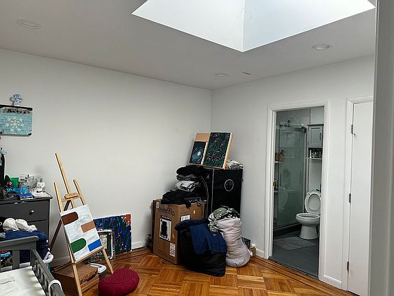 3rd image of 75-19 Myrtle Ave #Bld