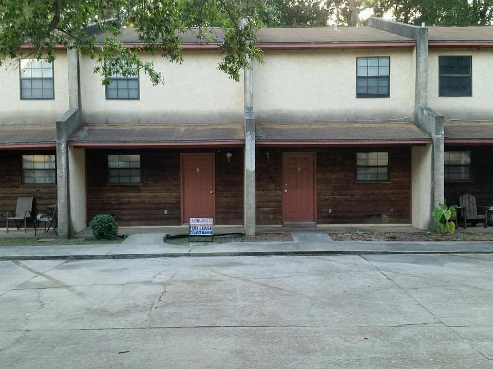 2nd image of 6913 Cherry St APT F