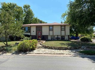 512 Charles Rd, Abilene, KS 67410