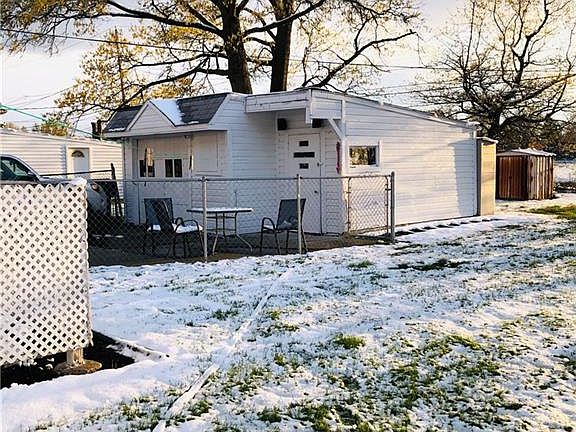 2nd image of 5838 Monica Ln