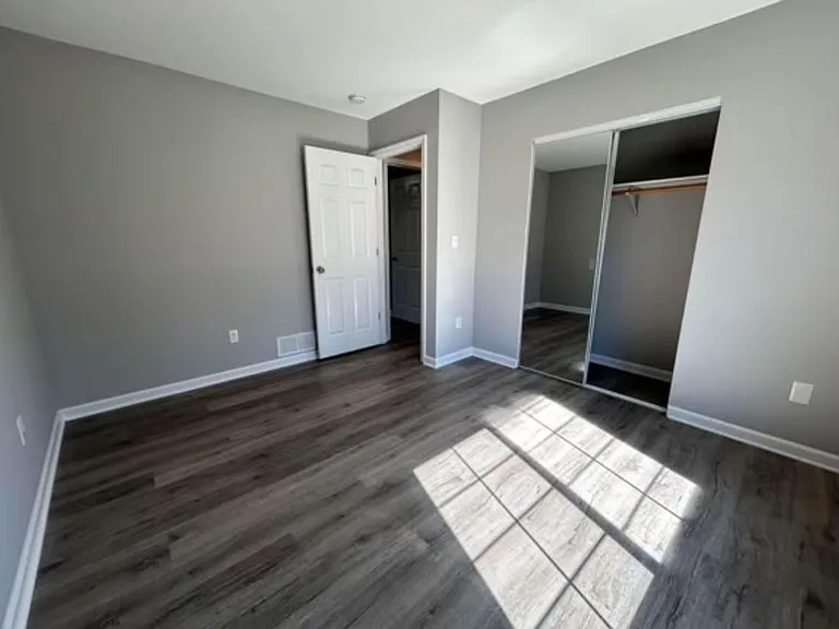 707 Stillwater Dr — Photo 6