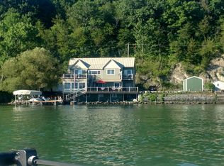 1807 Honoco Rd, Aurora, NY 13026