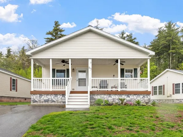97 Nijal Ct, Fitchburg, MA 01420