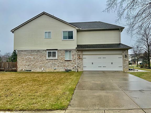 3rd image of 5739 Glen Creek Ct