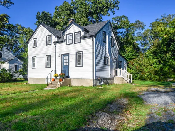 155 Spring Street, Marion Center, MA 02738