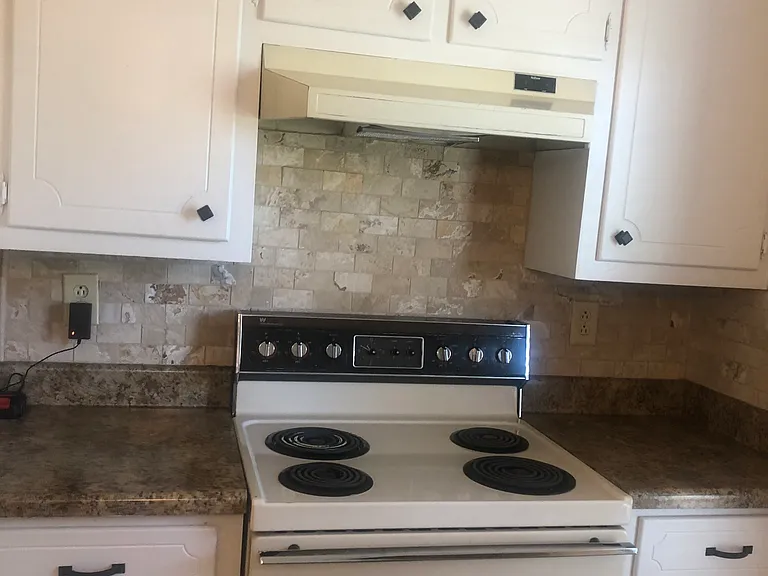 24 Woodard Dr — Photo 8