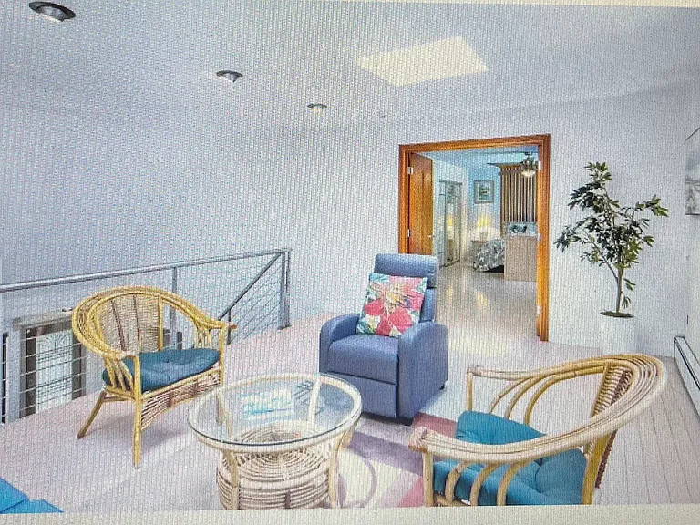 Second floor balcony seating area