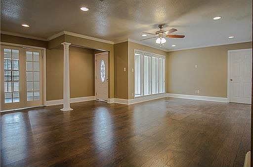 3rd image of 130 Woodhaven Dr
