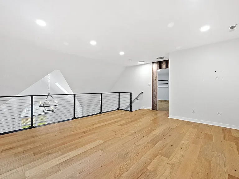 6608 Wexford Ln — Photo 17