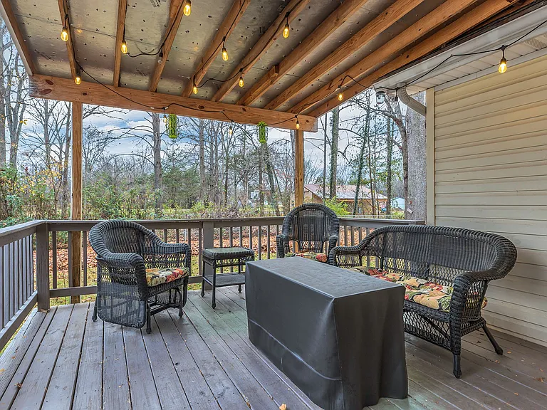 3716 Southridge Blvd — Photo 30