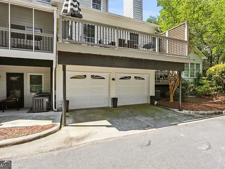 5684 River Oaks Pl NW — Photo 19