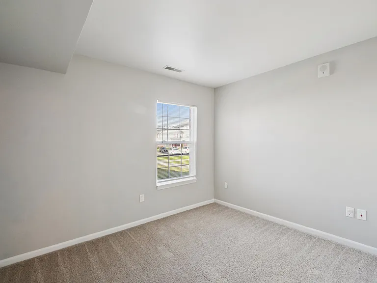 Abbey Ridge Apartment Homes — Photo 51