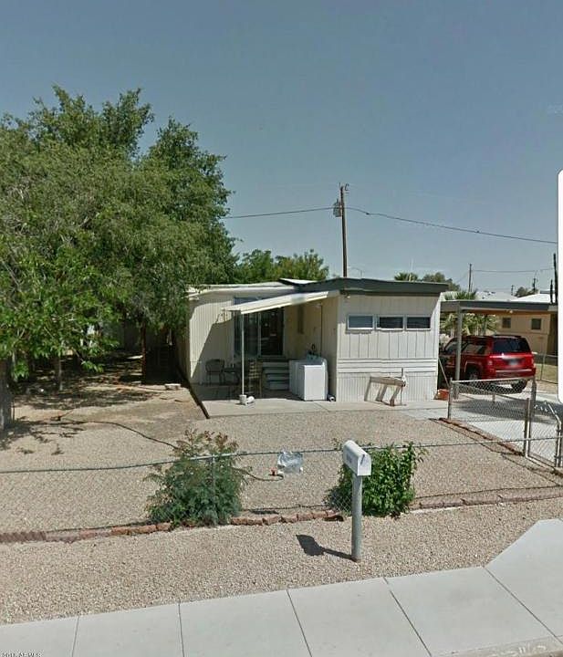 1st image of 2626 E Beverly Ln