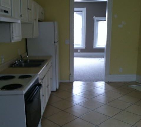 5th image of 110 W Oak St #2