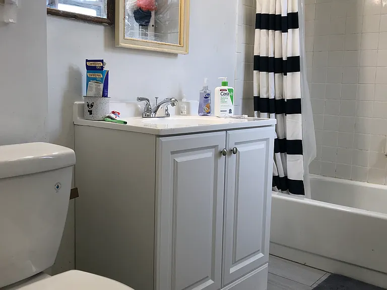 22 Glenville Ave #3 — Photo 9