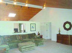 2nd image of 2742 N Loma Linda Dr